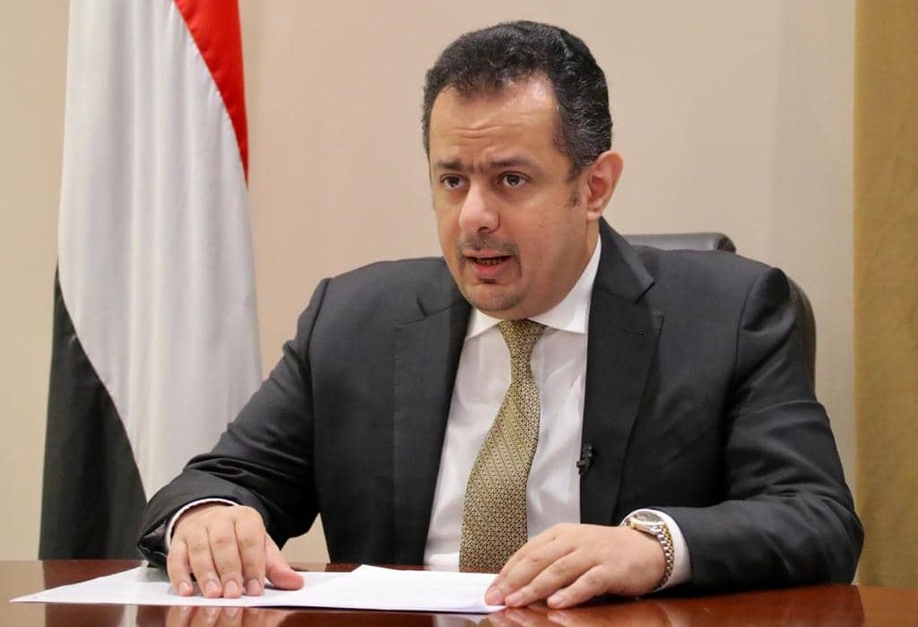 صحفي يمني يكشف قيام معين عبدالملك بشراء صحفيين لتلميعه والصمت عن فساده