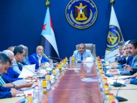 الانتقالي الانفصالي يهدد الحكومة بخوض معركة وجودية