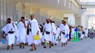 حجاج يمنيون يشكون سوء التعامل وعدم توفير الخدمات اللازمة