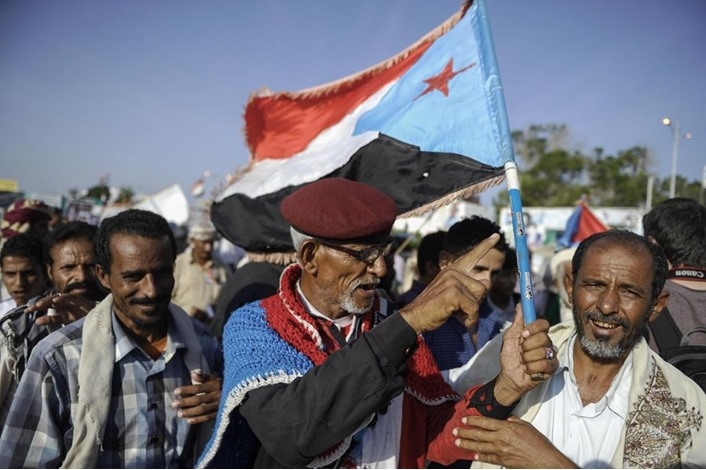 الحراك الجنوبي الذي يرأسه "فادي باعوم" يوجه رسالة لاذعة للمجلس الانتقالي