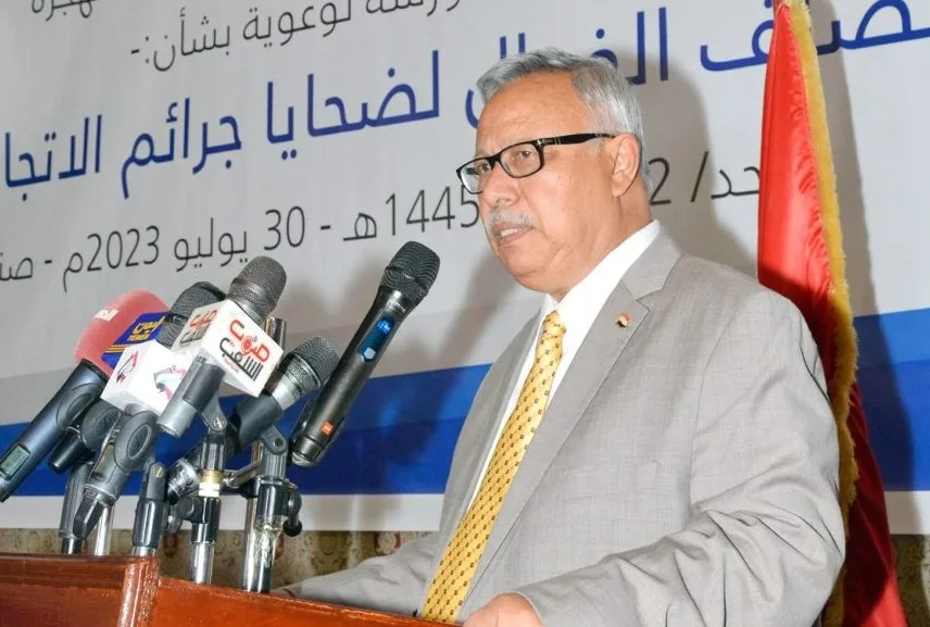 بن حبتور يشن هجوما على نهج الحوثيين الذي "أعاد البلاد عقودا إلى الوراء"
