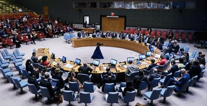 فريق الخبراء: المجلس الرئاسي مهدد بالانقسام وجماعة الحوثي ترفض الدخول بمحادثات مع الحكومة