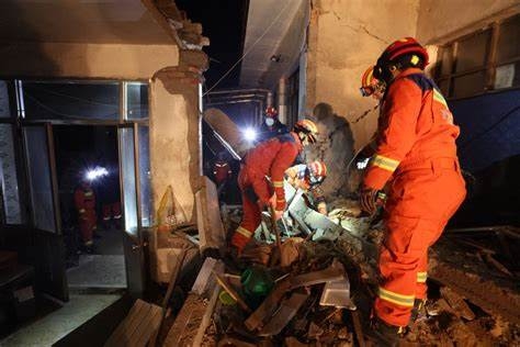 تفاصيل أعنف زلزال شهدته الصين منذ 13 عامًا