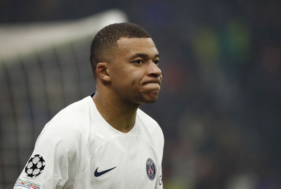 ريال مدريد يضغط على مبابي بـ "العرض المالي والرد النهائي"