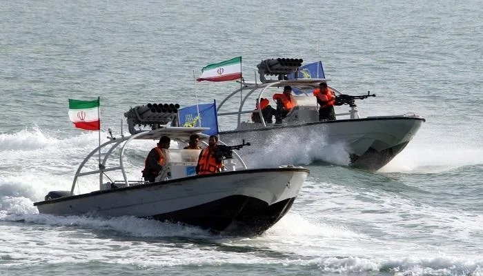 صحيفة بريطانية تكشف عن "تدريبات" للحوثيين في إيران