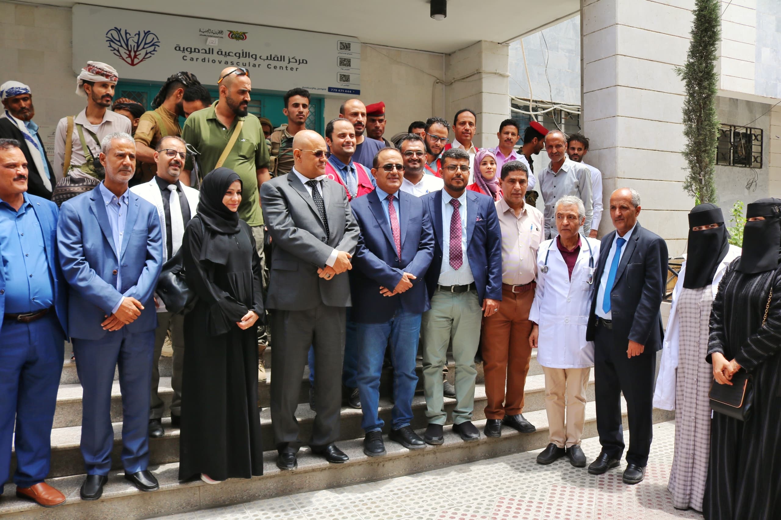 وزير الصحة يزور تعز ويلتقي قيادات القطاع الصحي بالمحافظة