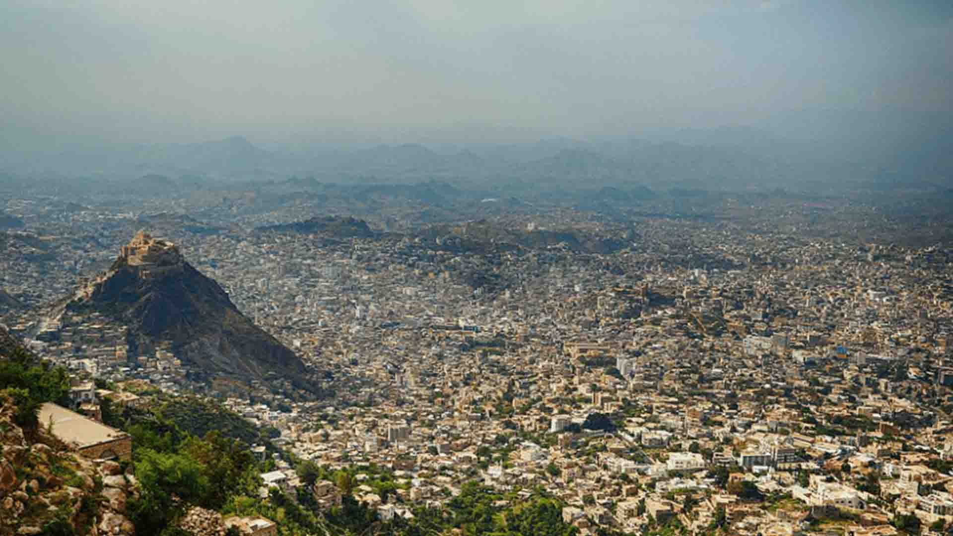 الحوثيون يمهلون سكان في تعز 50 يوما لإثبات أملاكهم وأراضيهم