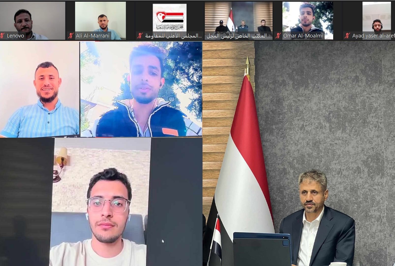 خلال لقائه أوائل الجمهورية الدارسين في الخارج.. المخلافي: التعليم والبحث العلمي أهم دعائم التنمية