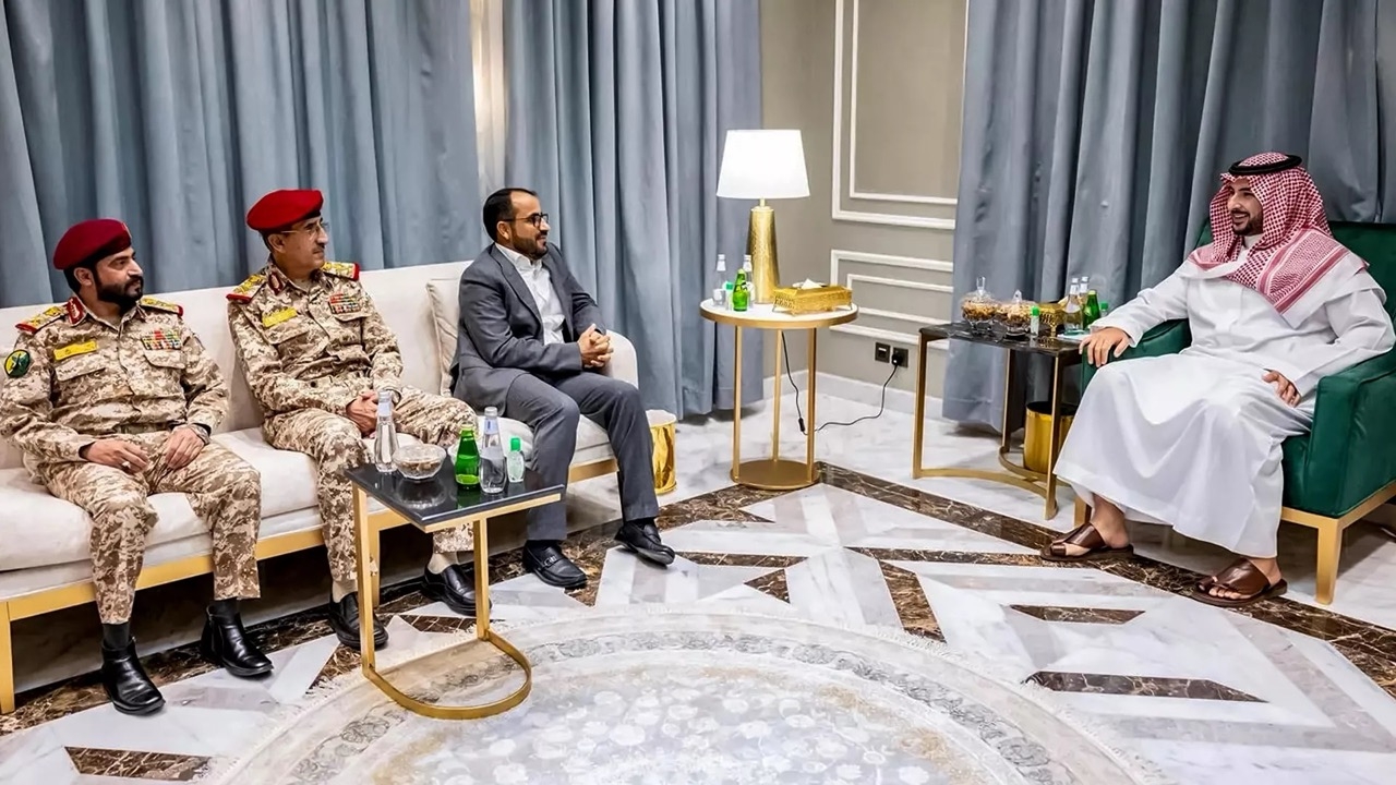 مصادر سياسية تكشف لتعز تايم اقتراب توقيع اتفاق سلام بين السعودية والحوثيين