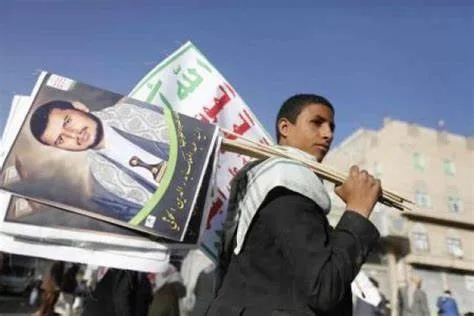 الولايات المتحدة تقدم حوافز للحوثيين مقابل وقف هجماتهم على السفن