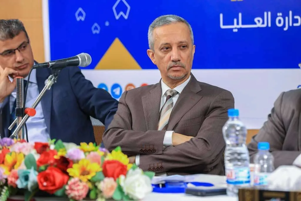 منصة عالمية تصنف رجل الأعمال اليمني شوقي هائل.. أكثر الشخصيات إلهاما وتأثيرا في الشأن الاجتماعي باليمن