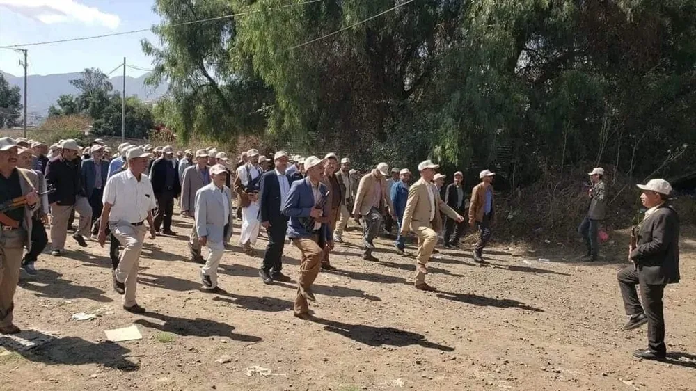 جماعة الحوثي تجبر الأكاديميين في مناطق سيطرتها على حضور دورات عسكرية