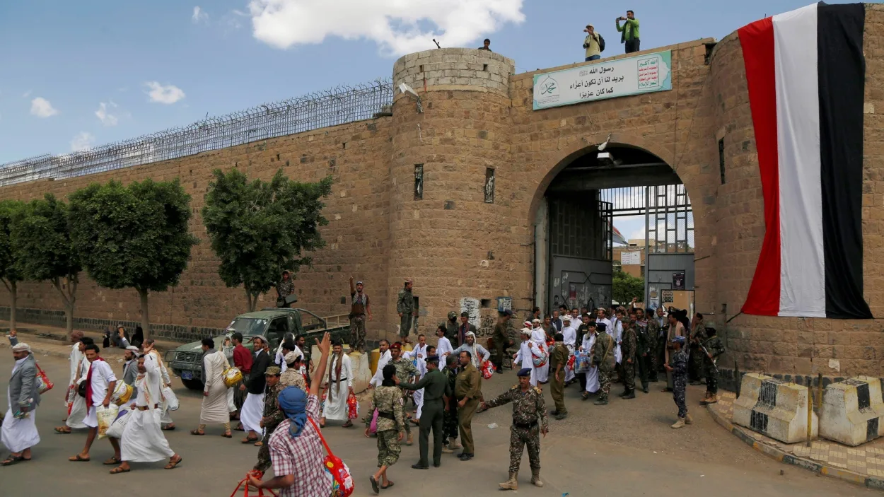 منظمة حقوقية: جماعة الحوثي تستخدم القضاء لتصفية خصومها والأفراد الذين لا يخضعون لرغباتها