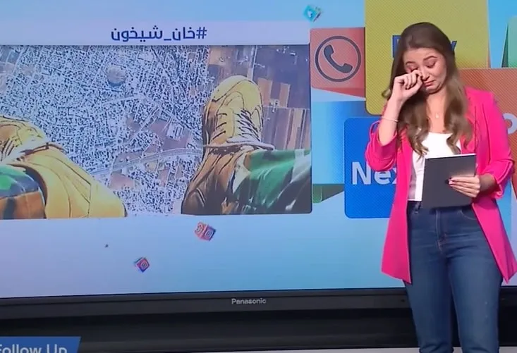 بكت حين رأت "رجال اليمن".. حقيقة فيديو "شهير" لمذيعة عربية