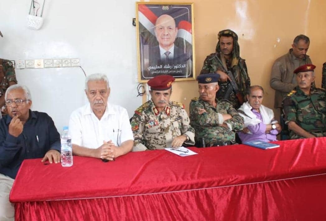مصدر سياسي: توجيهات رئاسية بإفراج "مشروط" عن متهمين بالتواصل مع الحوثي بريف تعز