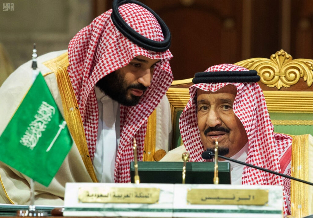 مسؤول سعودي يكشف تزوير محمد بن سلمان توقيع والده بشأن قرار التدخل في حرب اليمن